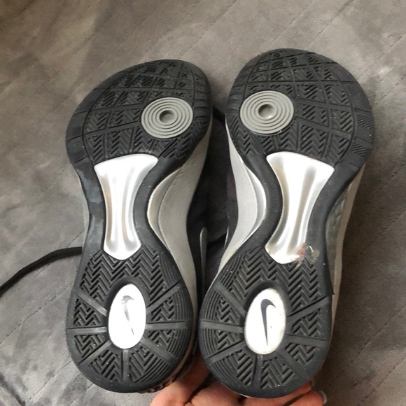 Shoes - Picture 3 of 3